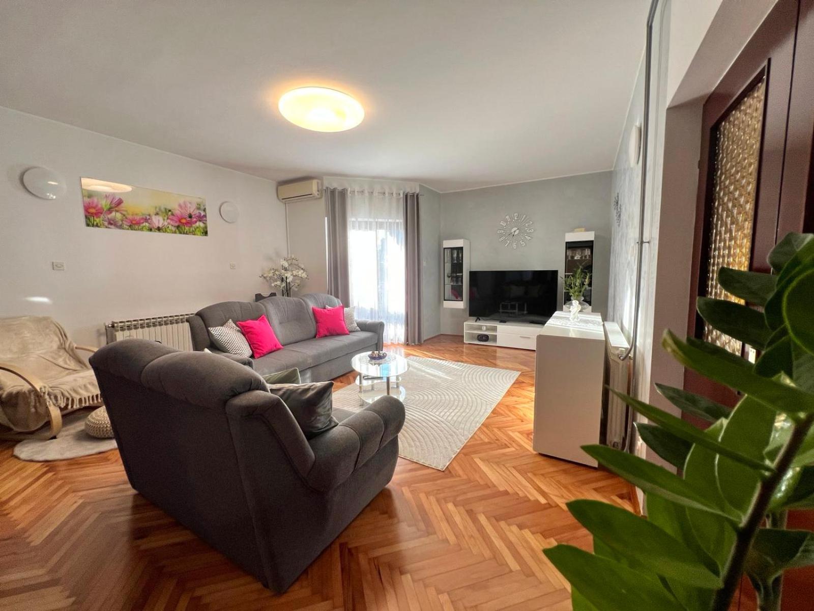 Apartment Tigo - 2 Bedrooms, 2 Bathrooms, Terrace And Big Garden Fazana Ngoại thất bức ảnh